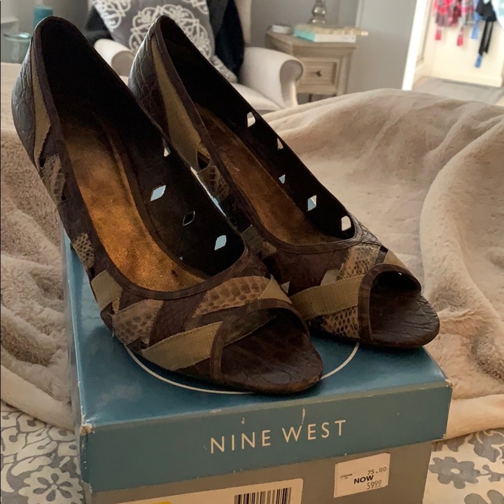 Nine West Croc patchwork heel. Size 9.5